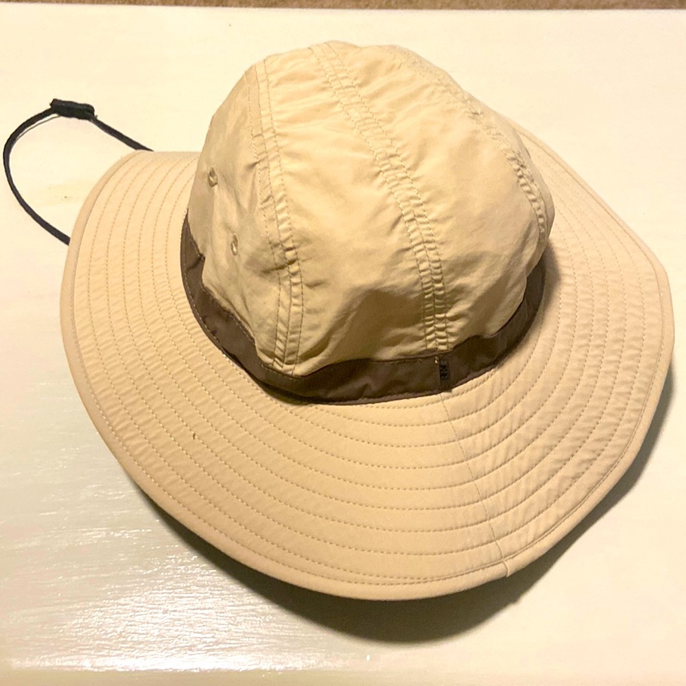 REI fishing golf hiking by beach bucket sun hat unisex!!